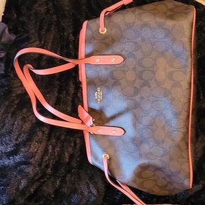 Coach purse and wallet
